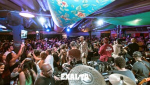 Foto PAGODE DO EXALTA NO BARBIERI em Campinas=SP 02.01.24 038